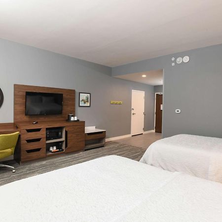 Hampton Inn & Suites Cincinnati Liberty Township West Chester Esterno foto