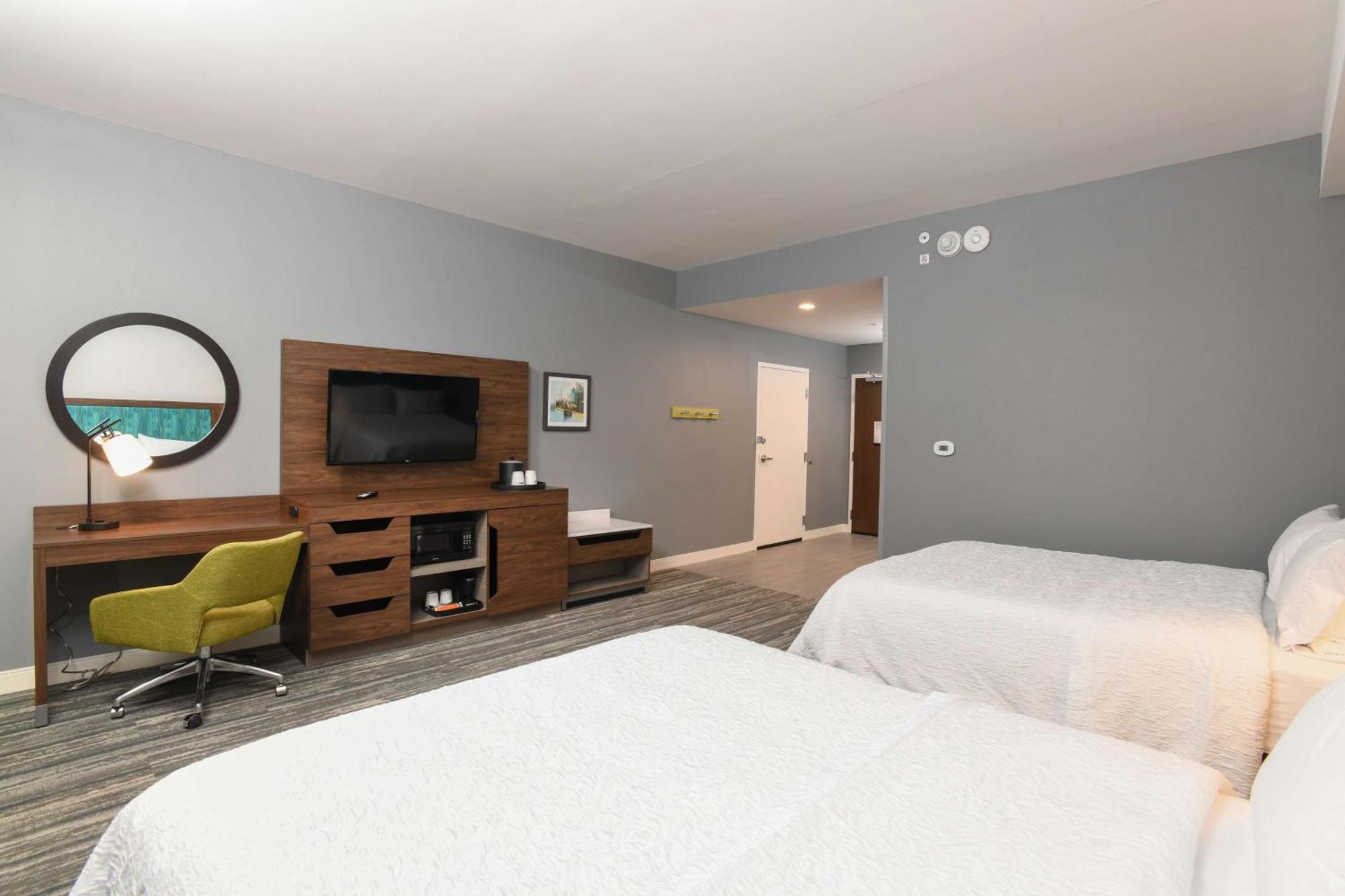 Hampton Inn & Suites Cincinnati Liberty Township West Chester Esterno foto
