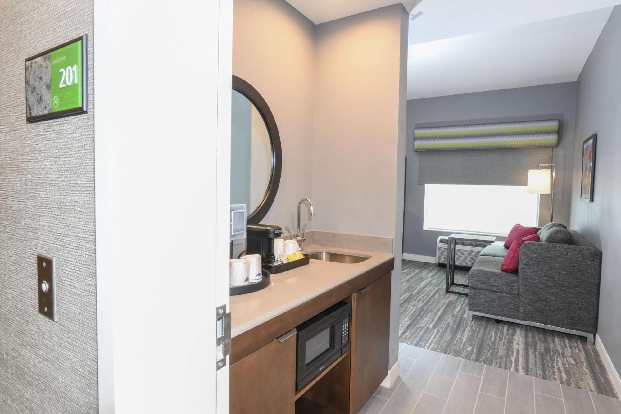 Hampton Inn & Suites Cincinnati Liberty Township West Chester Esterno foto