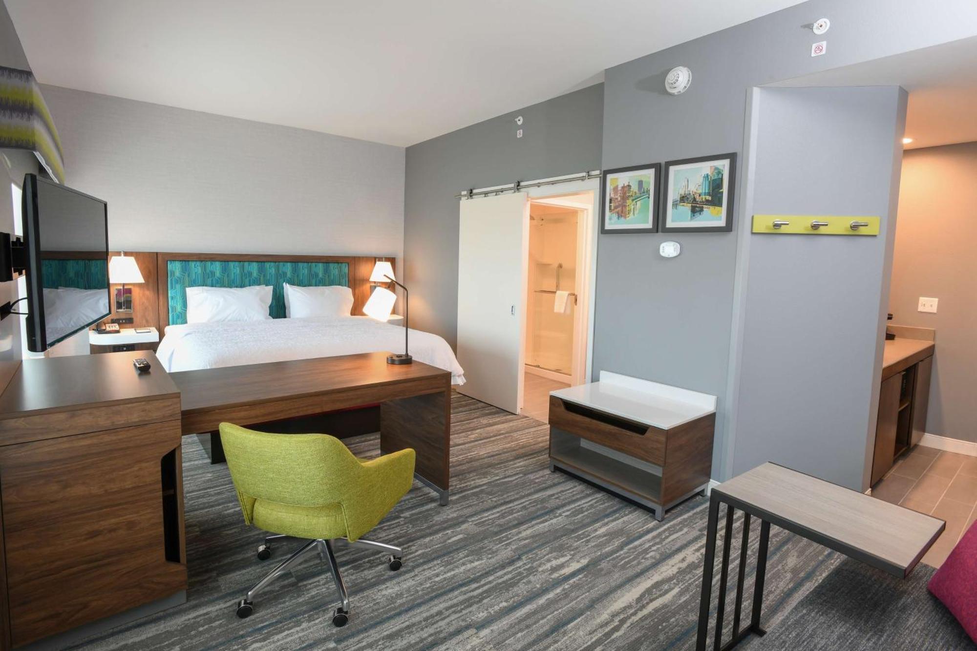 Hampton Inn & Suites Cincinnati Liberty Township West Chester Esterno foto
