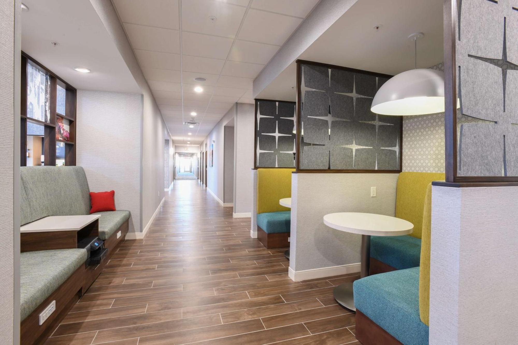 Hampton Inn & Suites Cincinnati Liberty Township West Chester Esterno foto