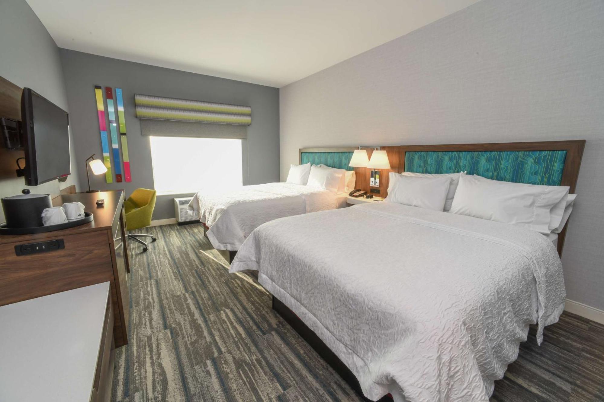 Hampton Inn & Suites Cincinnati Liberty Township West Chester Esterno foto