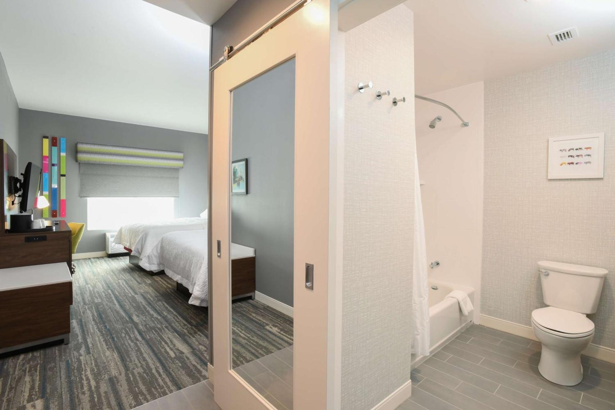 Hampton Inn & Suites Cincinnati Liberty Township West Chester Esterno foto