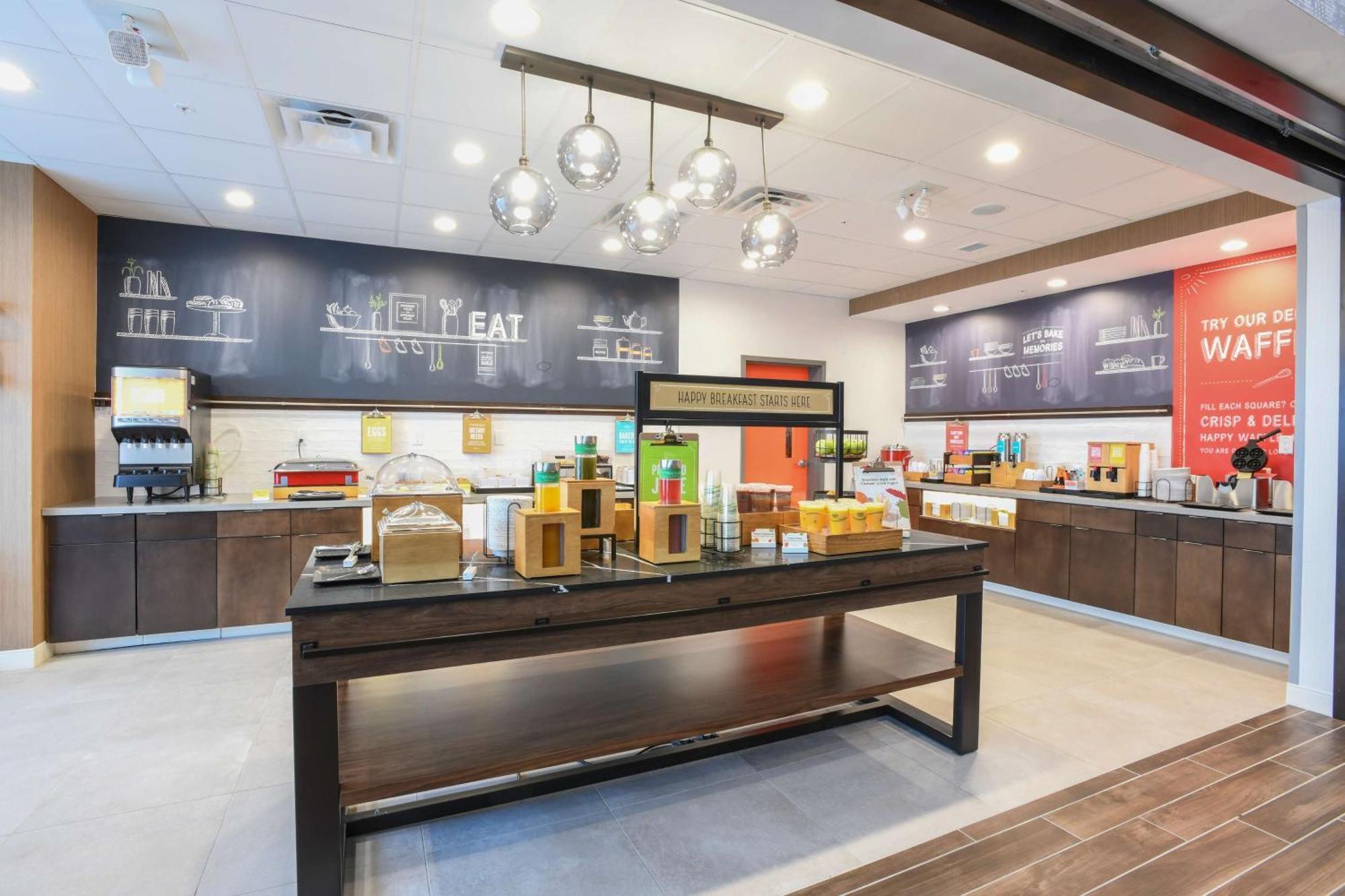 Hampton Inn & Suites Cincinnati Liberty Township West Chester Esterno foto