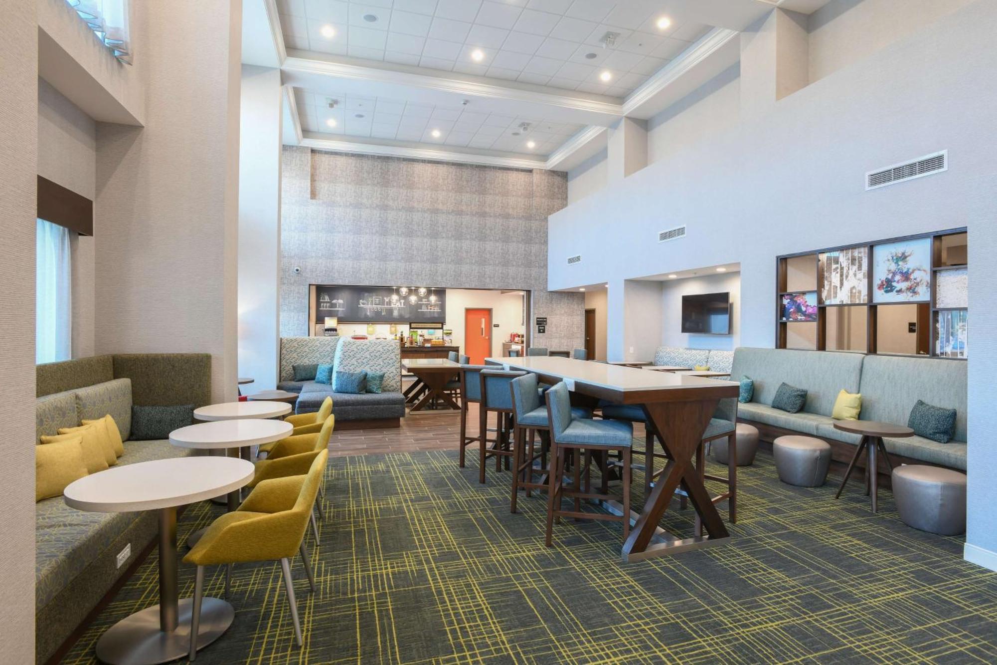 Hampton Inn & Suites Cincinnati Liberty Township West Chester Esterno foto
